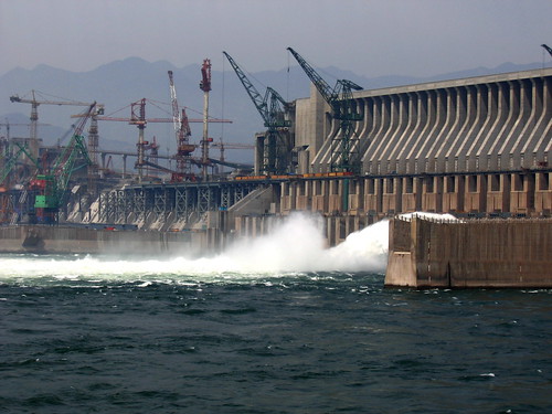 China: Yangtze/3Gorges Dam